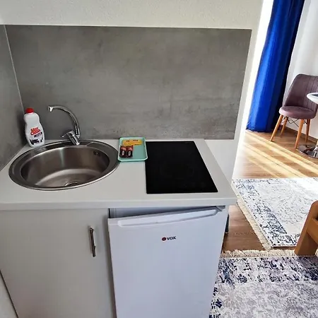 Toki Balkana Apartmán *